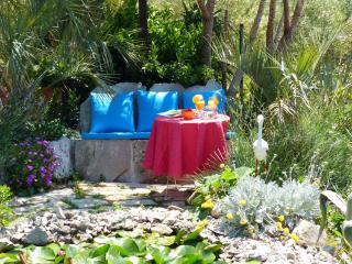 Villa Tropica - Secluded Private Pool, Jungle Garden, Soulful Escape near Split & Trogir - 3