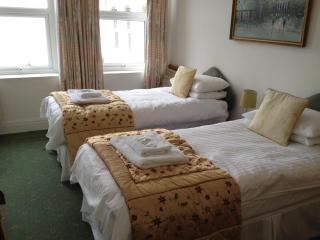Edelweiss Guest House - Douglas - 4