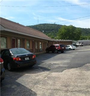 Shamrock Motel Hot Springs - 5