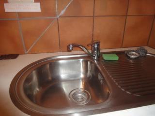 Frank's Backpackers - 7