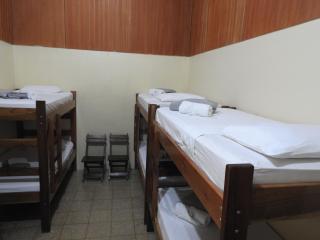 Rio Celeste Backpackers - Bijagua - 9