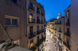 Bravissimo Cort Reial-3B - Girona - 2