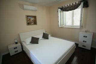 Elegant Villa in Brač with Private Pool - 2