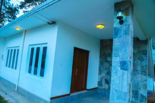 Miyura Holiday Bungalow - 5