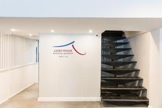 Lucky House Khaosan - 1