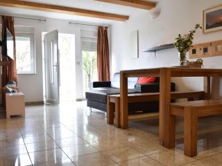 Charming holiday home with terrace in Varsberg - Varsberg - 3