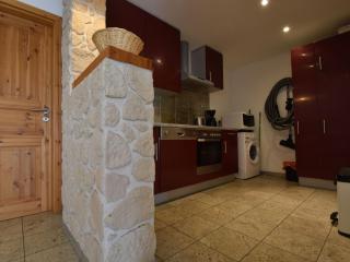 Charming holiday home with terrace in Varsberg - Varsberg - 3