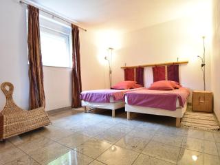 Charming holiday home with terrace in Varsberg - Varsberg - 6