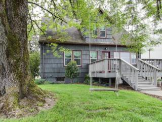 The Farm House - McMinnville - 8