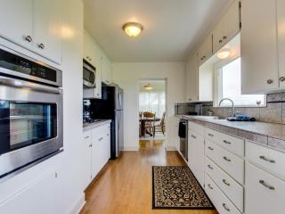 The Farm House - McMinnville - 7