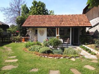 Tiny house with a big heart - 8