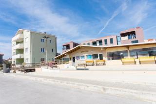 Apartments Braco - Trogir - 8