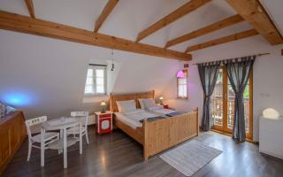 Rustic House 13 - 7