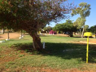 Carnarvon Caravan Park - Carnarvon - 1