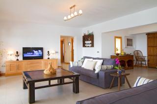 Villa Luna Mar - Magnificent Sea Views - Private Pool - Hot Tub - Puerto Calero - 1