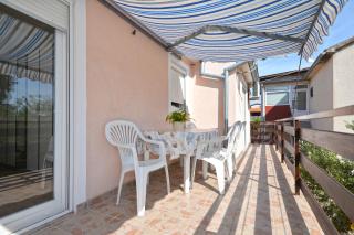 Apartmani Šime - Betina - 8