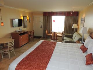 Fleur de Lis Beach Motel - 1