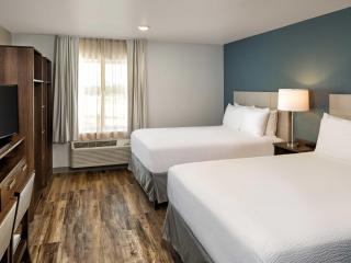 Woodspring Suites Houston IAH Airport - Humble - 3
