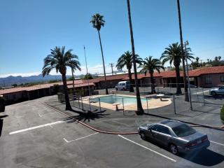 Highland Tower Motel - 5