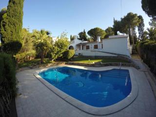 Roc Beach Villa - 0