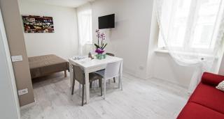 JOIVY Apartments - Trieste Goldoni - Triëst - 4