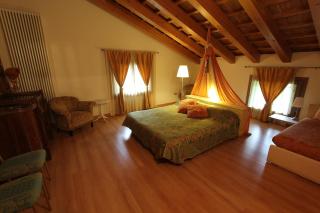 LE TRE ARTI B&B - San Zenone - 7