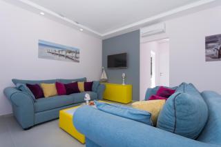 Apartments Soho - Trogir - 1