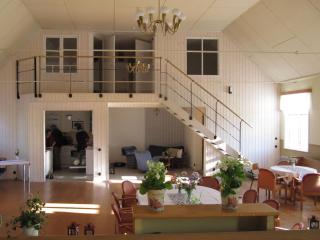 Stor lägenhet i Elofstorps Missionshus - 1