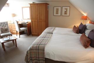 Burt's Hotel - Melrose - 4