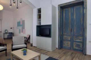 Blue Box Apartment - 6