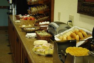 Mountain Inn & Suites Airport - Hendersonville - Hendersonville - 5