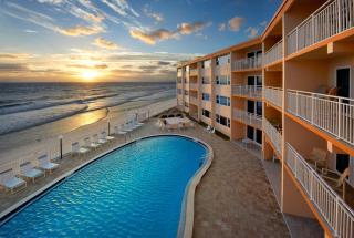 Paradise Beach Club - Ground Floor & Townhouses - Satellite Beach - 4