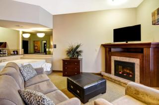 Canalta Camrose - Camrose - 1