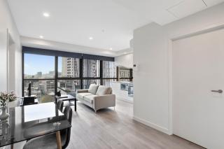 Platinum City Serviced Apartments - 1