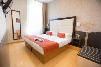 Hotel Piacenza, Milán (fotografie 4)