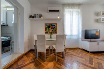 Beach Apartment Lana, Split (photo 2)