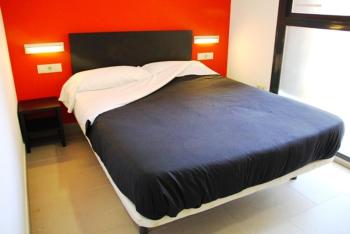Room Valencia, Valencia (photo 4)