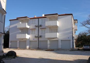 Apartments with parking space Rogoznica - 13684, Rogoznica (photo 3)