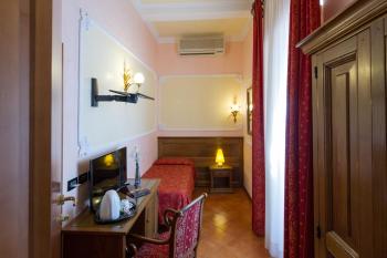 Hotel California, Florencie (fotografie 3)