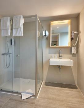 Yadoya Hotel, Brusel (fotografie 3)