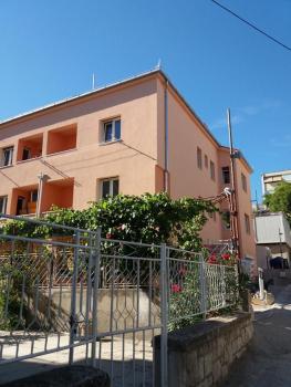 Apartments with parking space Split - 14051, Split (photo 3)