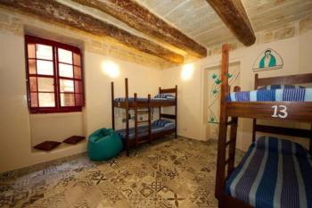 Dormitory shared hostel by Vallettastay, La Valette (photo 5)