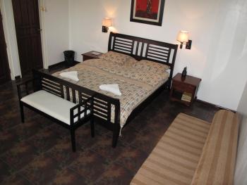 Makati Suites at Travelers Inn, Manila (fotografie 5)