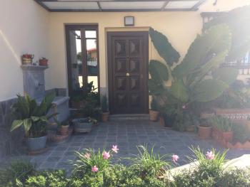 Bonita casa en Barrio de Monachil, Granada (foto 2)