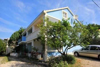 Apartments by the sea Viganj, Peljesac - 10189, Kučište (photo 3)