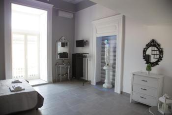 Vesuvius Luxury Suites, Neapel (Foto 3)