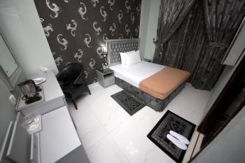White Fort Hotel, Dubai (photo 2)