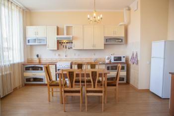 Apartment in 2 min from Poznyaky metro station, Kiev (foto 2)