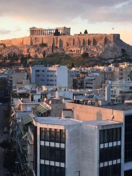 Stylish Athens Apt 10 Minute Walk to Acropolis Museum & Metro, Atény (fotografie 3)