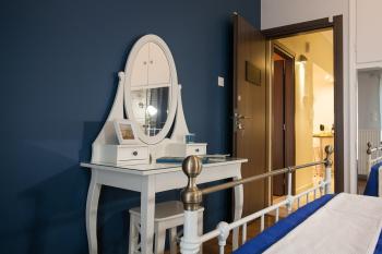 Elegant and Safe Gold and Blue Apartment walk to Acropolis, Atény (fotografie 5)